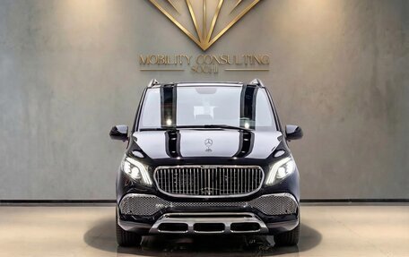 Mercedes-Benz V-Класс, 2024 год, 6 850 000 рублей, 2 фотография