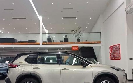 Nissan X-Trail, 2023 год, 2 690 000 рублей, 6 фотография