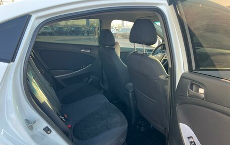 Hyundai Solaris II рестайлинг, 2014 год, 979 000 рублей, 18 фотография