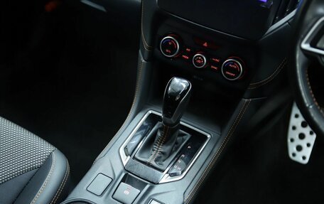 Subaru XV II, 2018 год, 2 120 000 рублей, 13 фотография