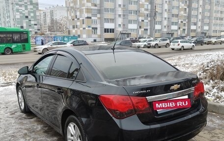 Chevrolet Cruze II, 2013 год, 970 000 рублей, 3 фотография