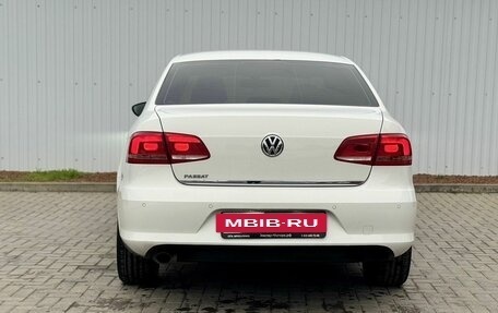 Volkswagen Passat B7, 2011 год, 875 000 рублей, 10 фотография