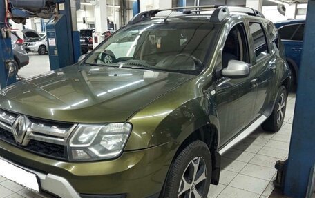 Renault Duster I рестайлинг, 2017 год, 1 040 000 рублей, 6 фотография