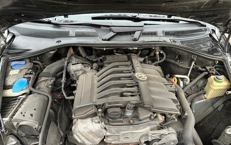 Volkswagen Touareg III, 2008 год, 850 000 рублей, 11 фотография