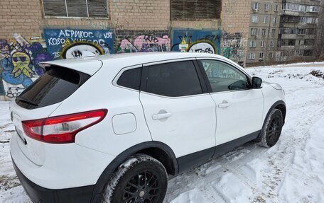 Nissan Qashqai, 2015 год, 1 050 000 рублей, 4 фотография