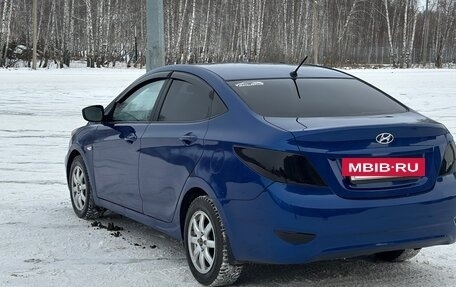 Hyundai Solaris II рестайлинг, 2012 год, 730 000 рублей, 11 фотография