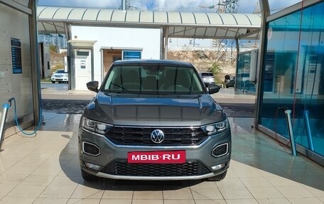 Volkswagen T-Roc I, 2020 год, 2 488 000 рублей, 8 фотография