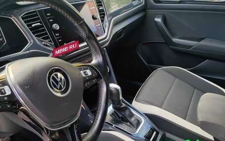 Volkswagen T-Roc I, 2020 год, 2 488 000 рублей, 16 фотография