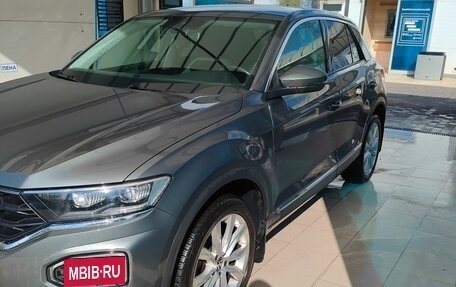 Volkswagen T-Roc I, 2020 год, 2 488 000 рублей, 25 фотография
