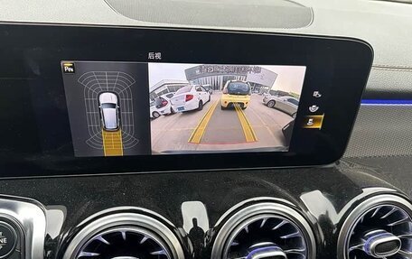 Mercedes-Benz GLB, 2022 год, 2 474 013 рублей, 14 фотография