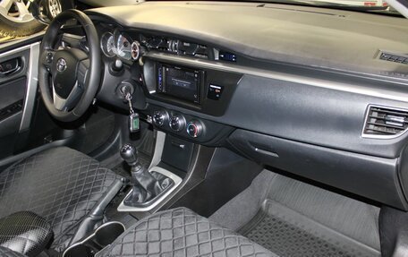 Toyota Corolla, 2013 год, 1 137 000 рублей, 17 фотография