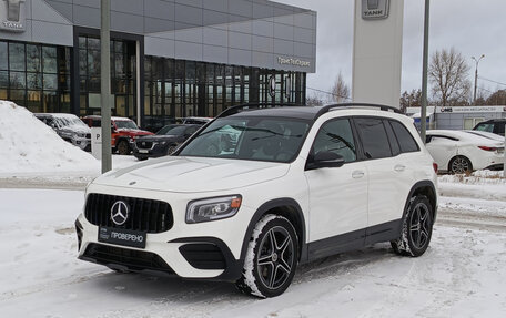Mercedes-Benz GLB, 2019 год, 3 980 000 рублей, 5 фотография