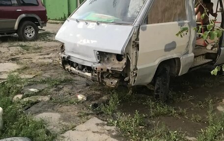 Toyota Town Ace III, 1984 год, 250 000 рублей, 2 фотография