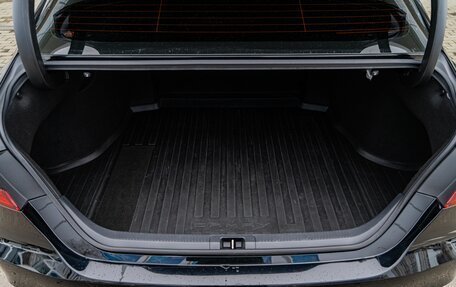 Toyota Camry, 2021 год, 3 390 000 рублей, 14 фотография