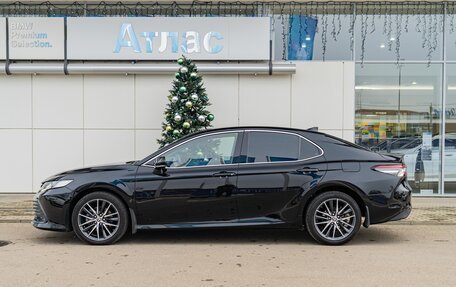 Toyota Camry, 2021 год, 3 390 000 рублей, 5 фотография