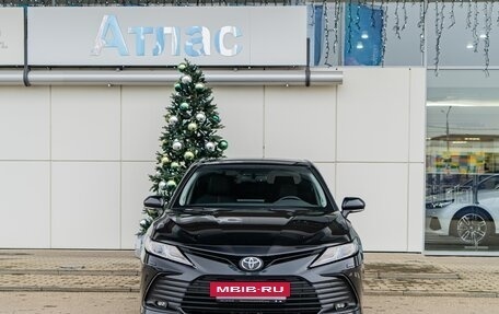 Toyota Camry, 2021 год, 3 390 000 рублей, 3 фотография