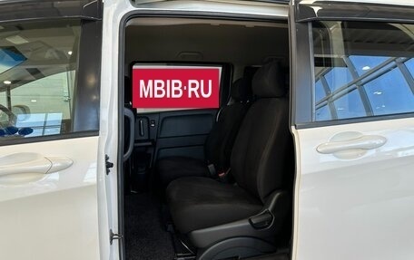 Honda Freed I, 2010 год, 1 099 999 рублей, 17 фотография