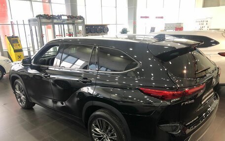 Toyota Highlander, 2025 год, 6 200 000 рублей, 6 фотография