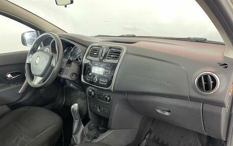 Renault Sandero II рестайлинг, 2016 год, 899 000 рублей, 8 фотография