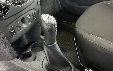 Renault Sandero II рестайлинг, 2016 год, 899 000 рублей, 15 фотография