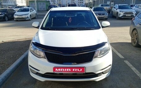 KIA Rio III рестайлинг, 2015 год, 1 000 000 рублей, 1 фотография