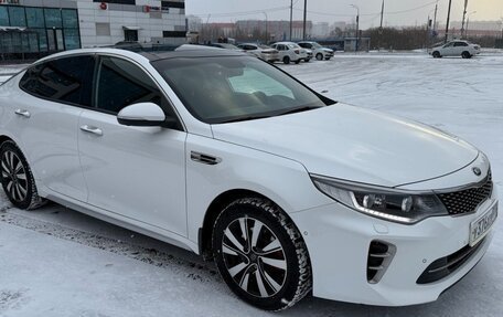KIA Optima IV, 2017 год, 2 200 000 рублей, 10 фотография