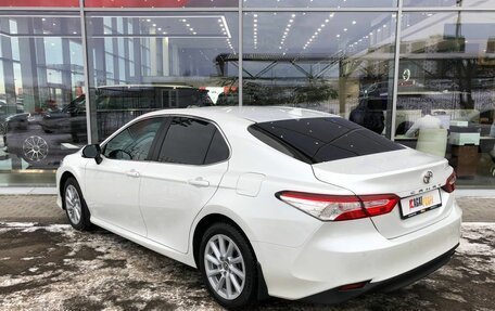 Toyota Camry, 2021 год, 3 200 000 рублей, 11 фотография