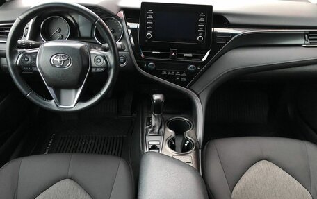 Toyota Camry, 2021 год, 3 200 000 рублей, 18 фотография