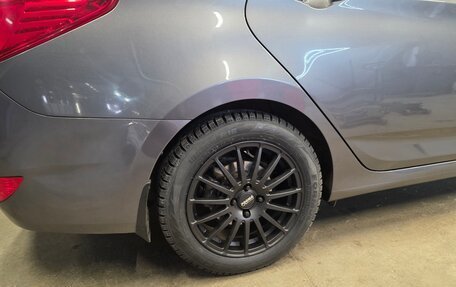 Hyundai Solaris II рестайлинг, 2015 год, 2 200 000 рублей, 4 фотография