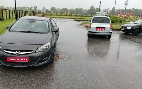 Opel Astra J, 2013 год, 635 000 рублей, 1 фотография