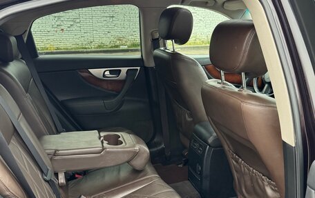 Infiniti FX II, 2011 год, 1 450 000 рублей, 30 фотография