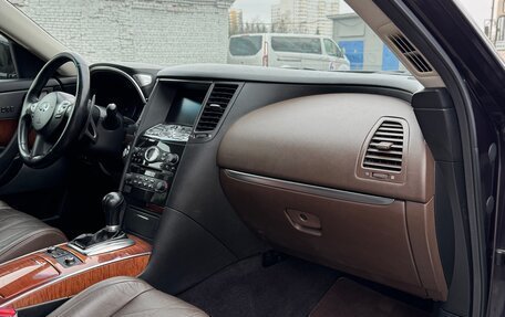 Infiniti FX II, 2011 год, 1 450 000 рублей, 33 фотография