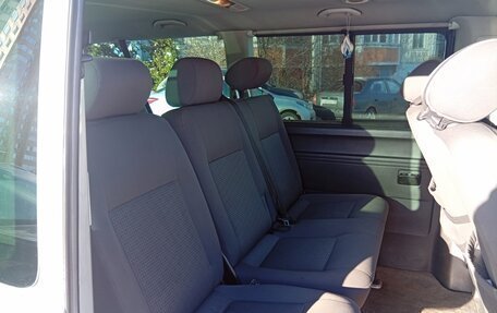 Volkswagen Caravelle T5, 2007 год, 1 150 000 рублей, 10 фотография