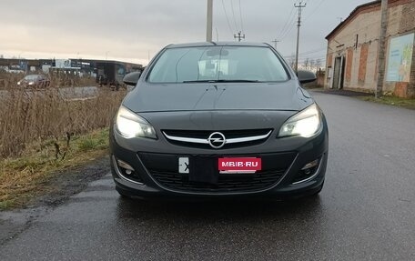 Opel Astra J, 2013 год, 635 000 рублей, 11 фотография