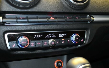 Audi A3, 2015 год, 1 650 000 рублей, 13 фотография