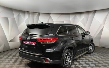 Toyota Highlander III, 2018 год, 2 979 000 рублей, 2 фотография