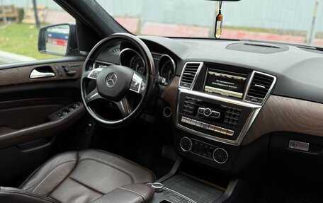 Mercedes-Benz M-Класс, 2012 год, 2 200 000 рублей, 23 фотография