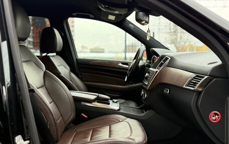 Mercedes-Benz M-Класс, 2012 год, 2 200 000 рублей, 17 фотография