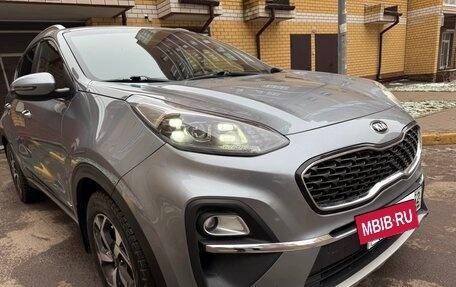 KIA Sportage IV рестайлинг, 2021 год, 2 200 000 рублей, 4 фотография