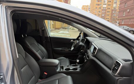 KIA Sportage IV рестайлинг, 2021 год, 2 200 000 рублей, 6 фотография