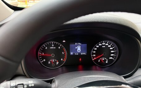 KIA Sportage IV рестайлинг, 2021 год, 2 200 000 рублей, 17 фотография