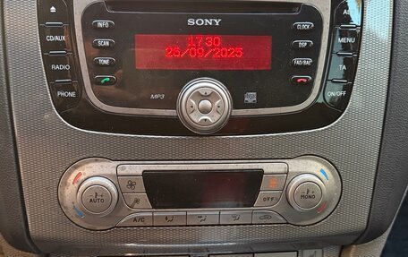 Ford Focus II рестайлинг, 2010 год, 699 000 рублей, 11 фотография