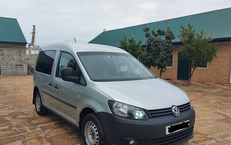 Volkswagen Caddy III рестайлинг, 2011 год, 1 000 000 рублей, 2 фотография