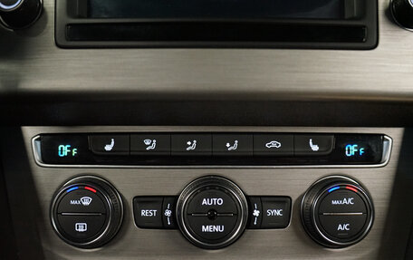 Volkswagen Passat B8 рестайлинг, 2016 год, 2 055 000 рублей, 17 фотография