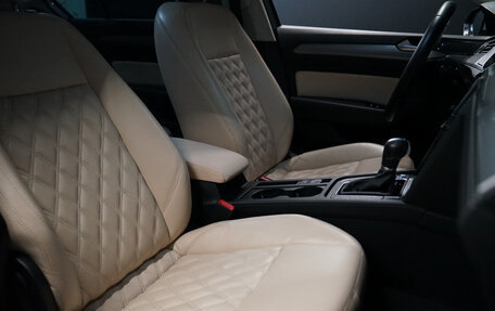 Volkswagen Passat B8 рестайлинг, 2016 год, 2 055 000 рублей, 22 фотография