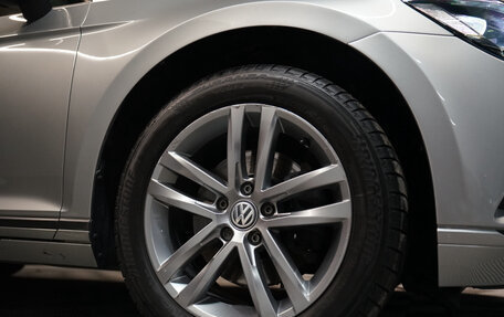 Volkswagen Passat B8 рестайлинг, 2016 год, 2 055 000 рублей, 24 фотография