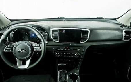 KIA Sportage IV рестайлинг, 2020 год, 1 798 000 рублей, 7 фотография