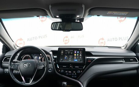 Toyota Camry, 2021 год, 3 399 000 рублей, 8 фотография