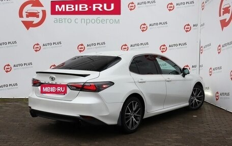 Toyota Camry, 2021 год, 3 399 000 рублей, 2 фотография