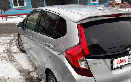 Honda Fit III, 2016 год, 990 000 рублей, 5 фотография